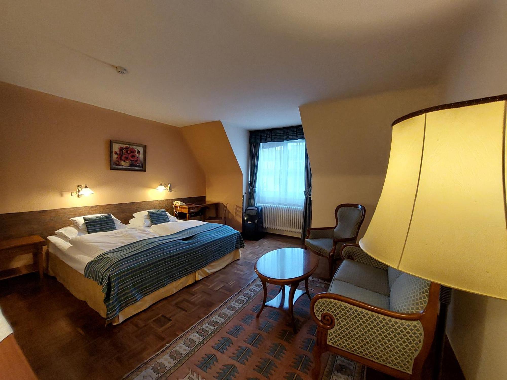 Double Room